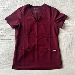 FIGS Burgundy Casma Scrub Top - Size XS